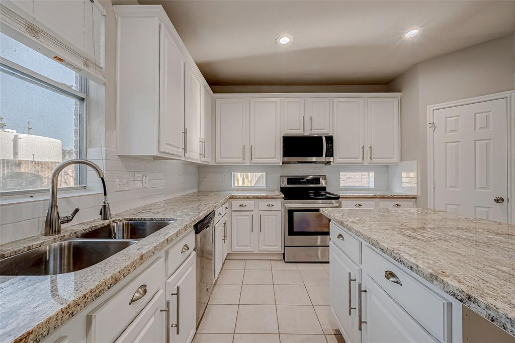 24043 River Place Drive, Katy, Texas image 15