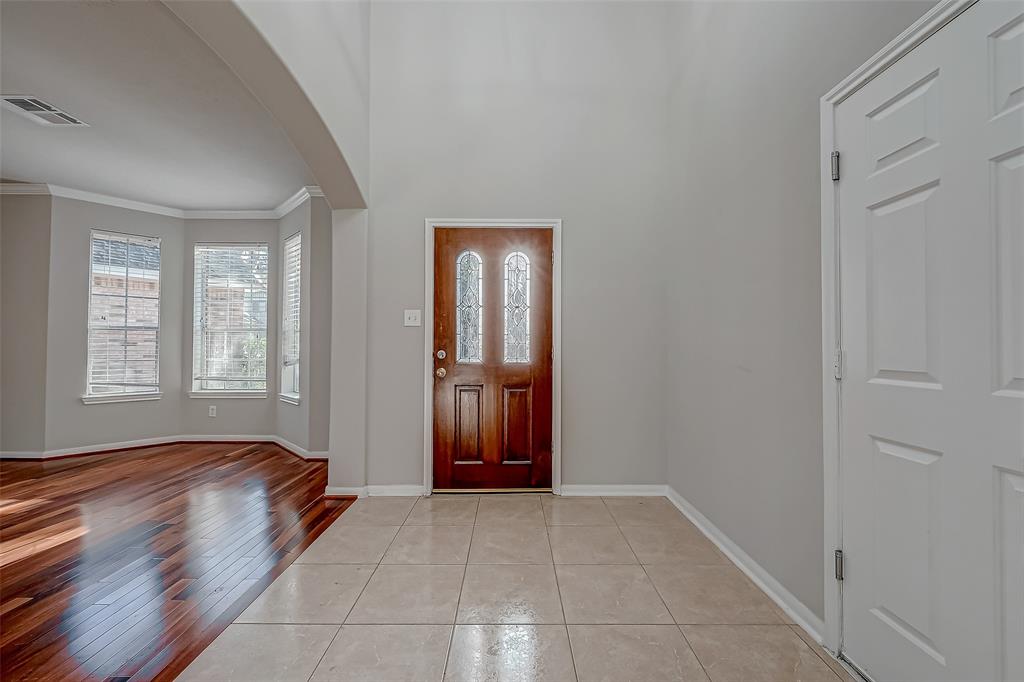24043 River Place Drive, Katy, Texas image 4