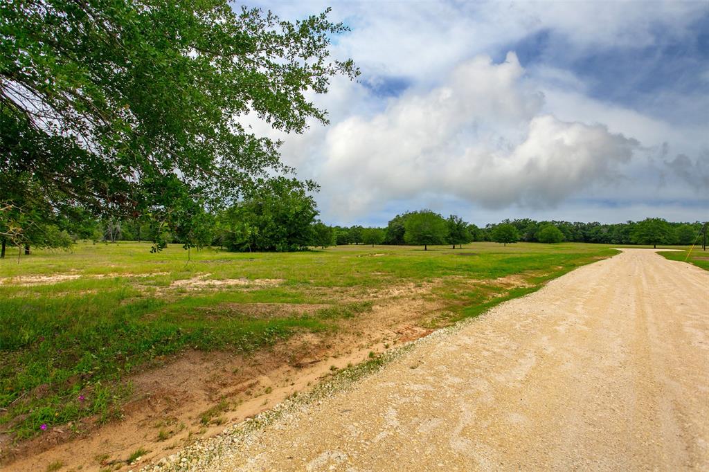 375 Green Acres Lane, Milano, Texas image 3