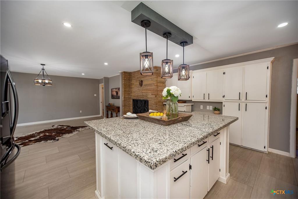 546 Brookhollow Drive, Port Lavaca, Texas image 13