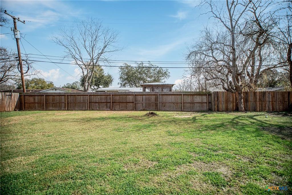 546 Brookhollow Drive, Port Lavaca, Texas image 5