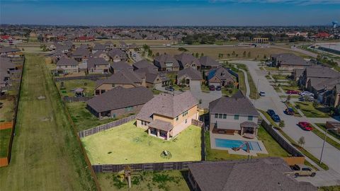 A home in League City