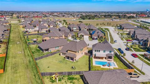 A home in League City