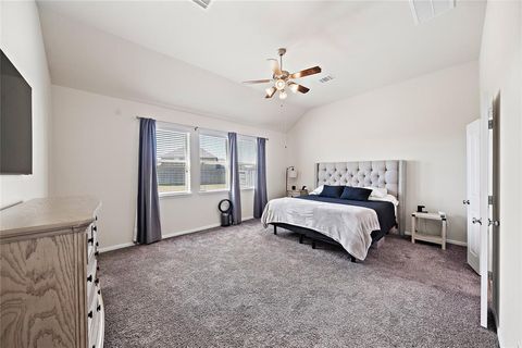 A home in League City