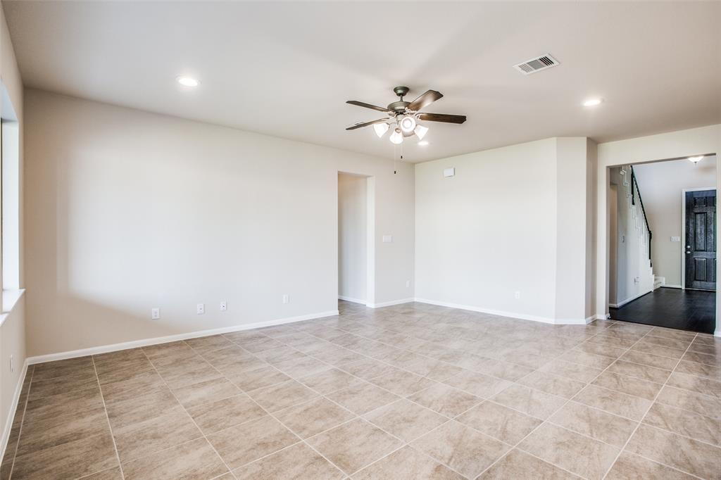 2203 Opal Field Lane
