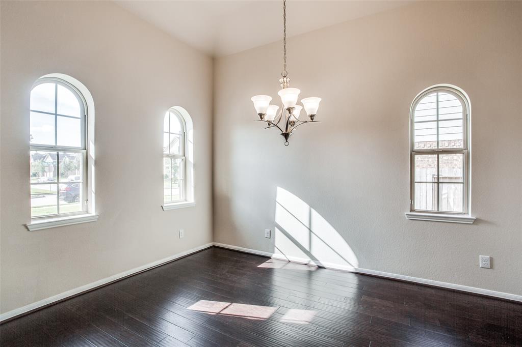 2203 Opal Field Lane