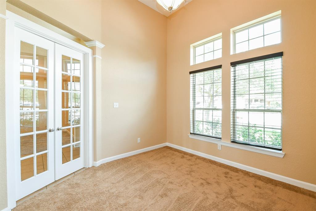 2123 Witham Park Ln Lane, Fresno, Texas image 6