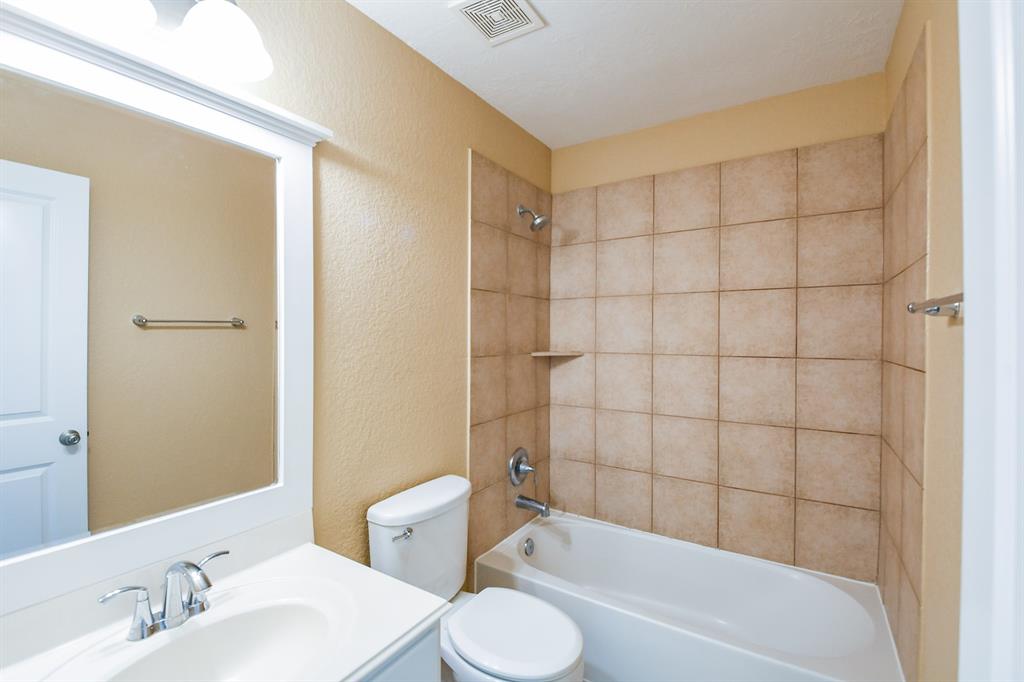 2123 Witham Park Ln Lane, Fresno, Texas image 28