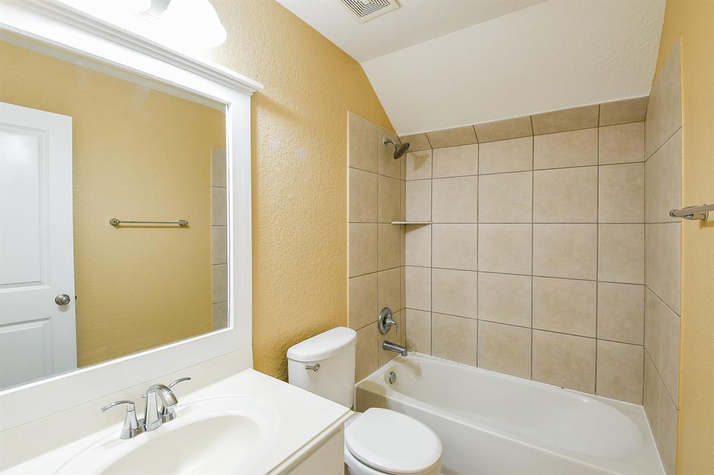 2123 Witham Park Ln Lane, Fresno, Texas image 26