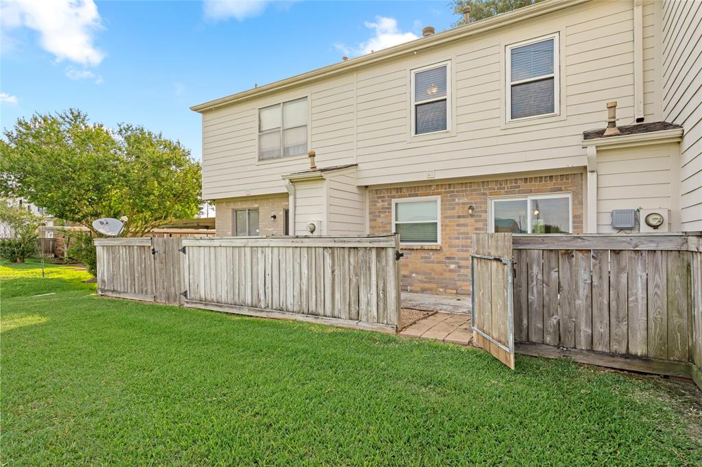 2810 Grants Lake Boulevard #802, Sugar Land, Texas image 33