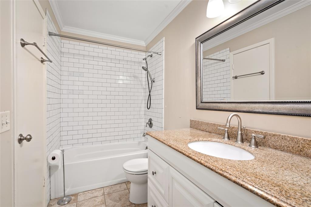 2810 Grants Lake Boulevard #802, Sugar Land, Texas image 27