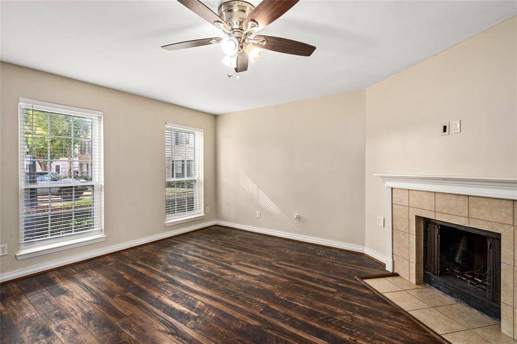2810 Grants Lake Boulevard #802, Sugar Land, Texas image 6