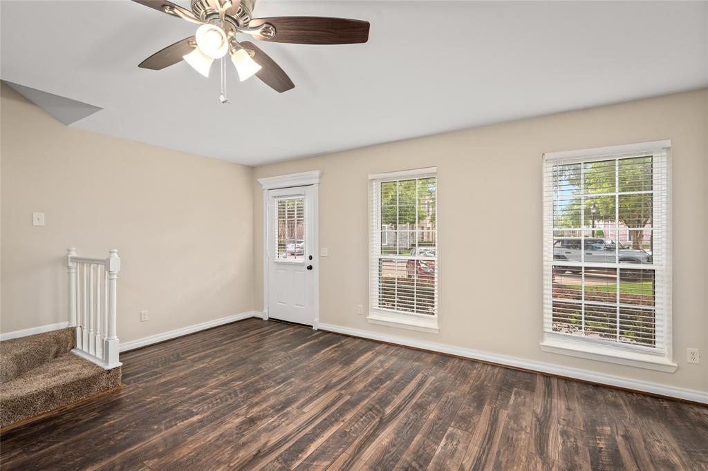 2810 Grants Lake Boulevard #802, Sugar Land, Texas image 4