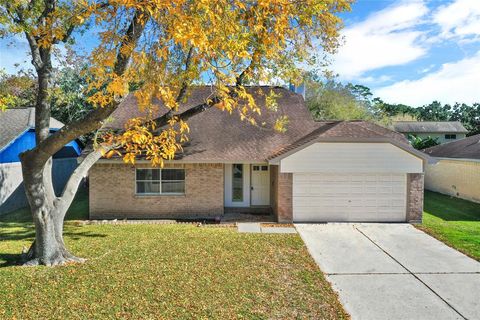 A home in League City