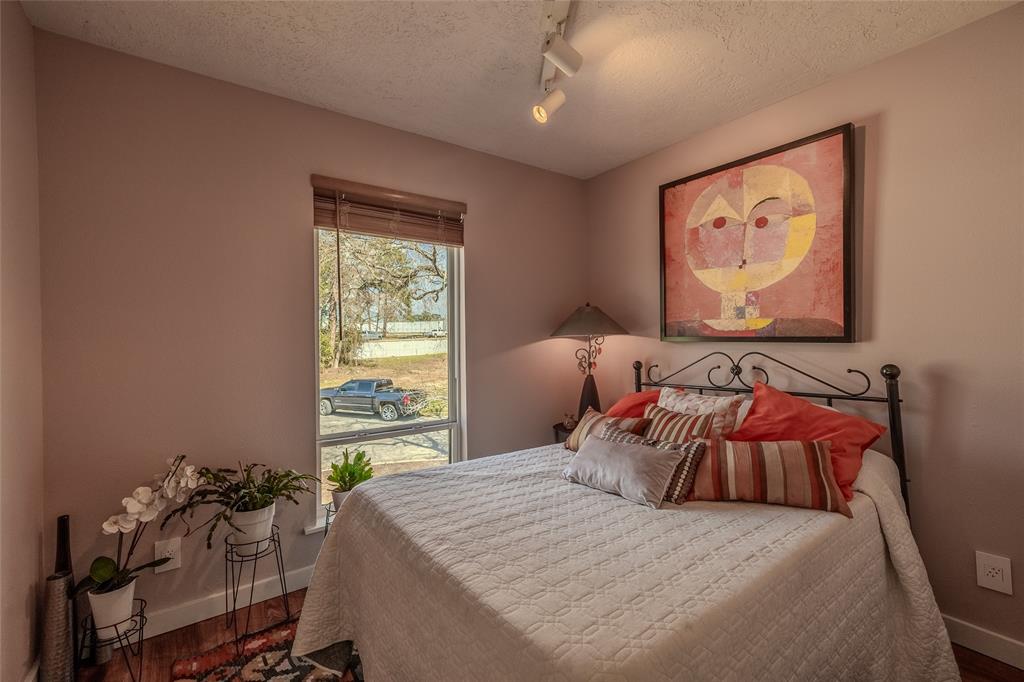 7291 Edgewater Drive, Willis, Texas image 41