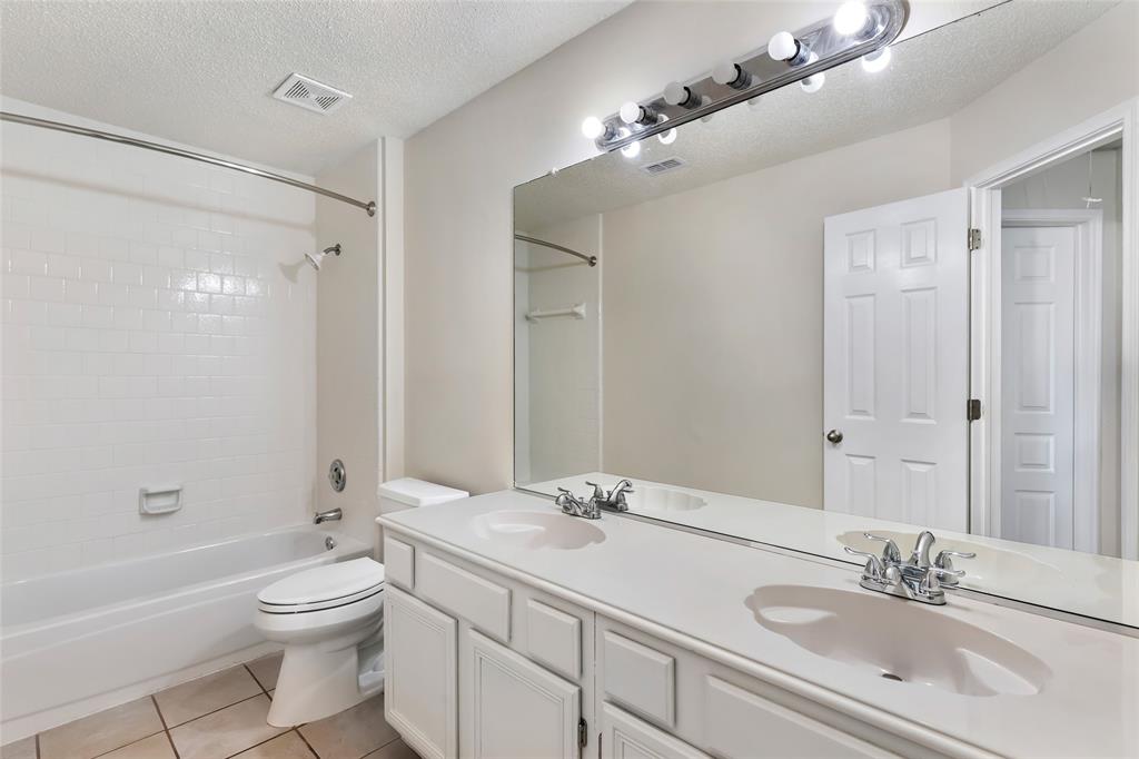7207 Misty Morning Drive, Humble, Texas image 33