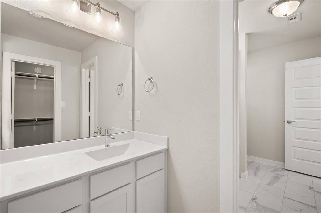 23327 Persimmon Creek Lane, Katy, Texas image 14