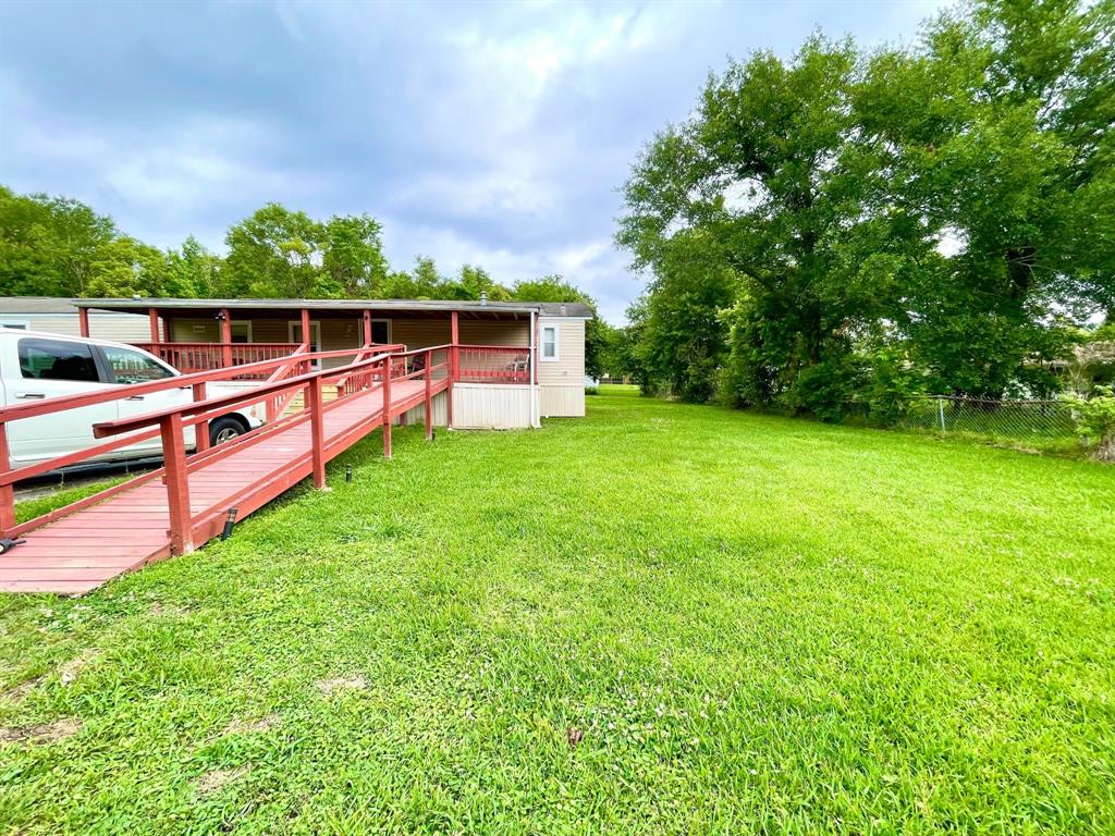 2216 Smith Street, Orange, Texas image 5