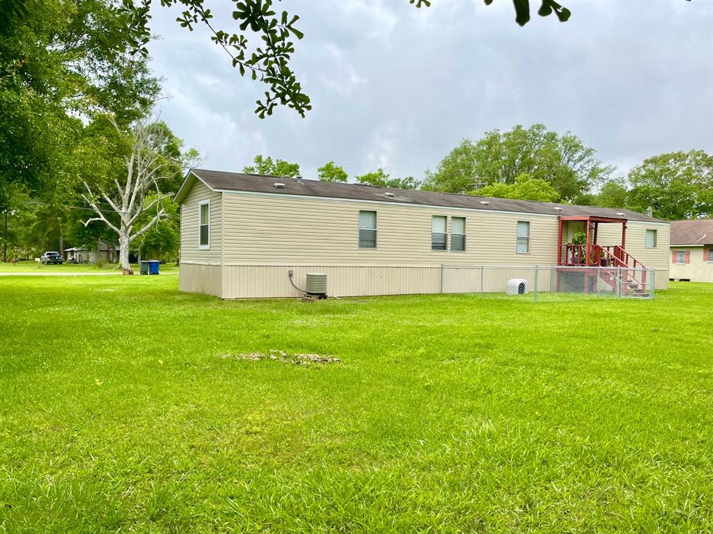 2216 Smith Street, Orange, Texas image 19