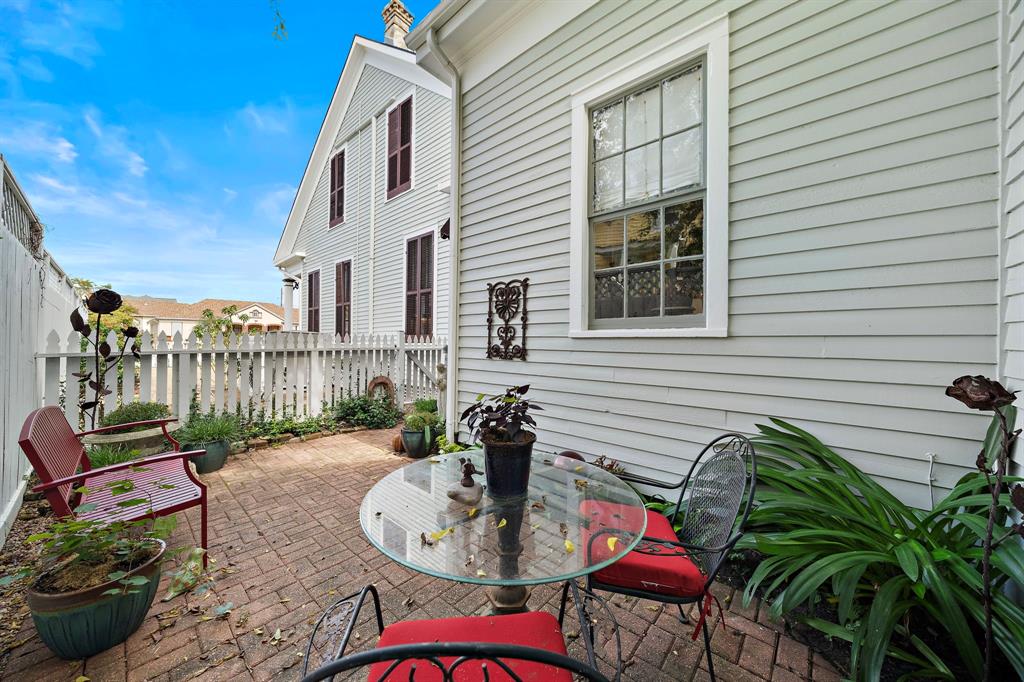 1217 Church Street, Galveston, Texas image 35