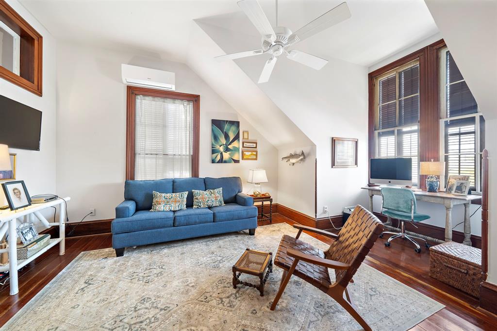 1217 Church Street, Galveston, Texas image 27