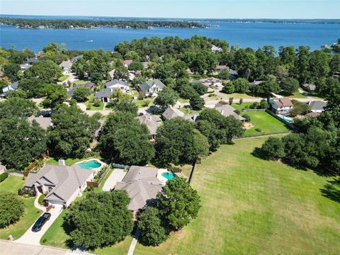 A home in Conroe