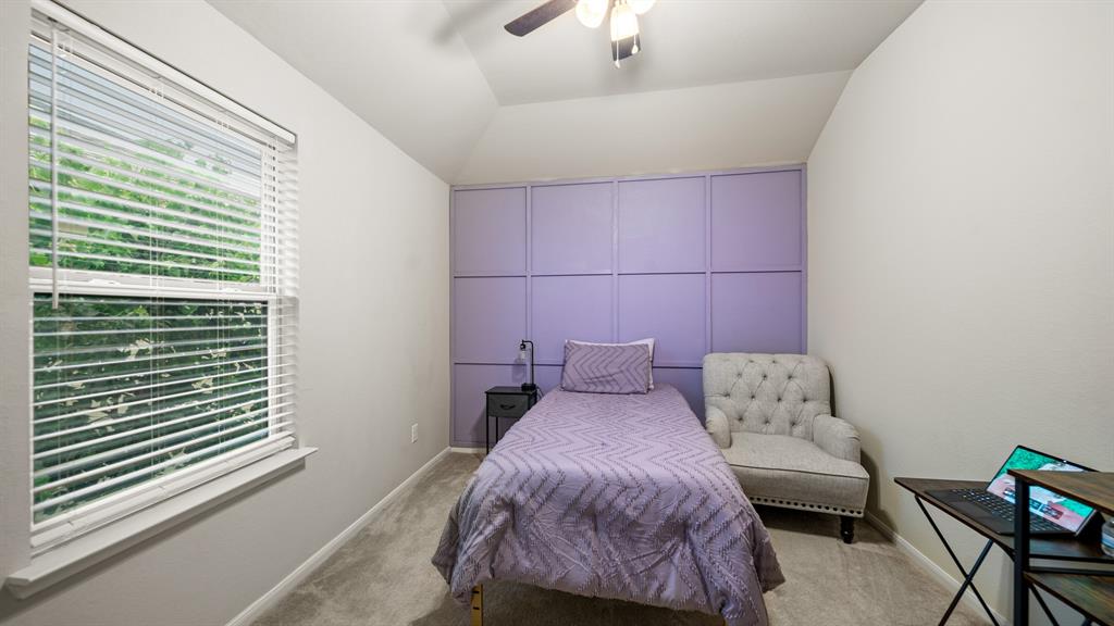 322 Kendall Crest Drive, Alvin, Texas image 22