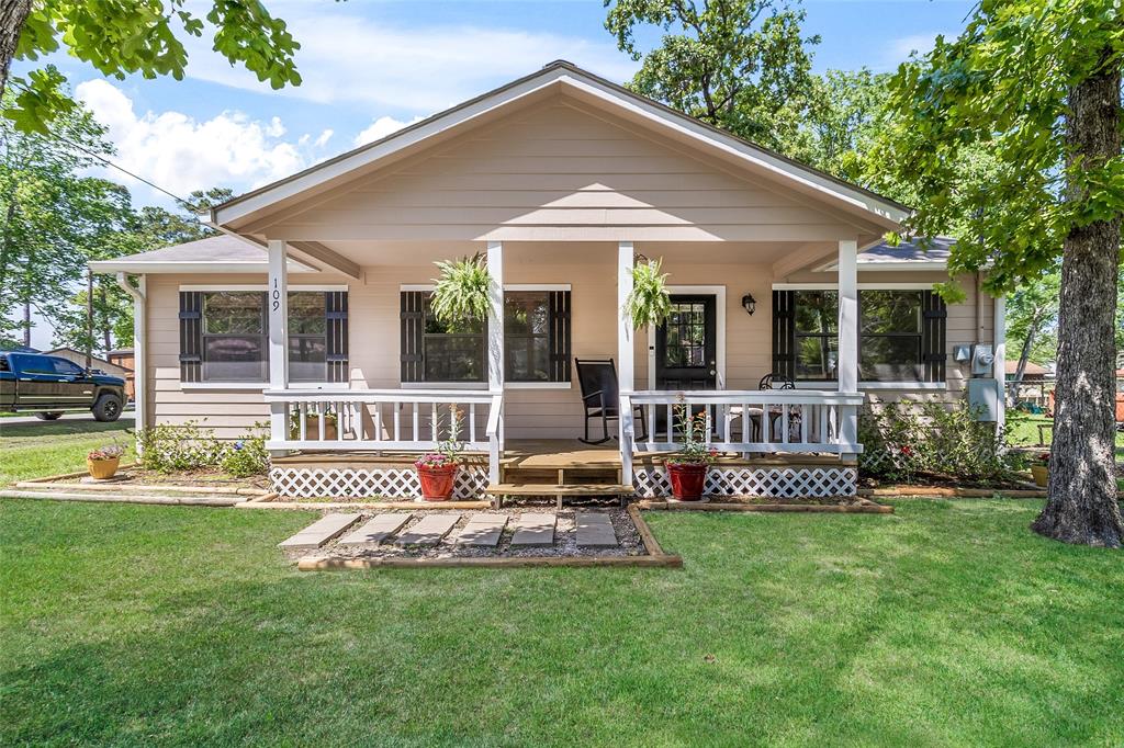 109 Teena Ln Ln, Livingston, Texas image 1