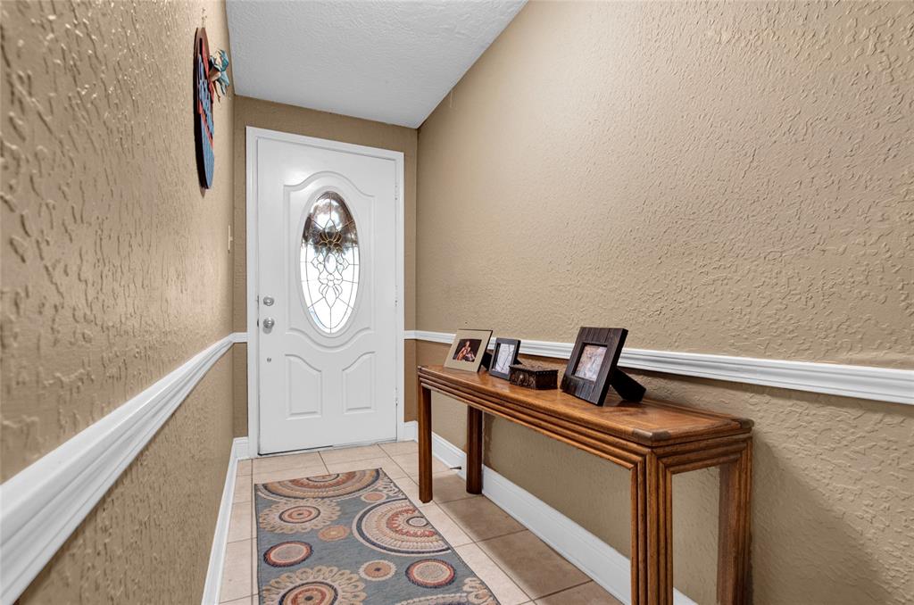 926 Red Rock Canyon Drive, Katy, Texas image 2