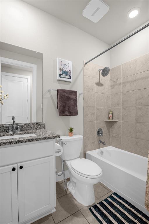 9211 Fenton Oaks Drive, Cypress, Texas image 11