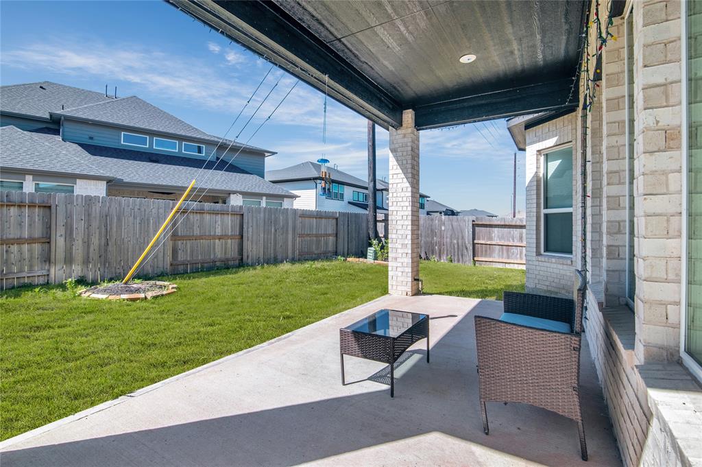 9211 Fenton Oaks Drive, Cypress, Texas image 32