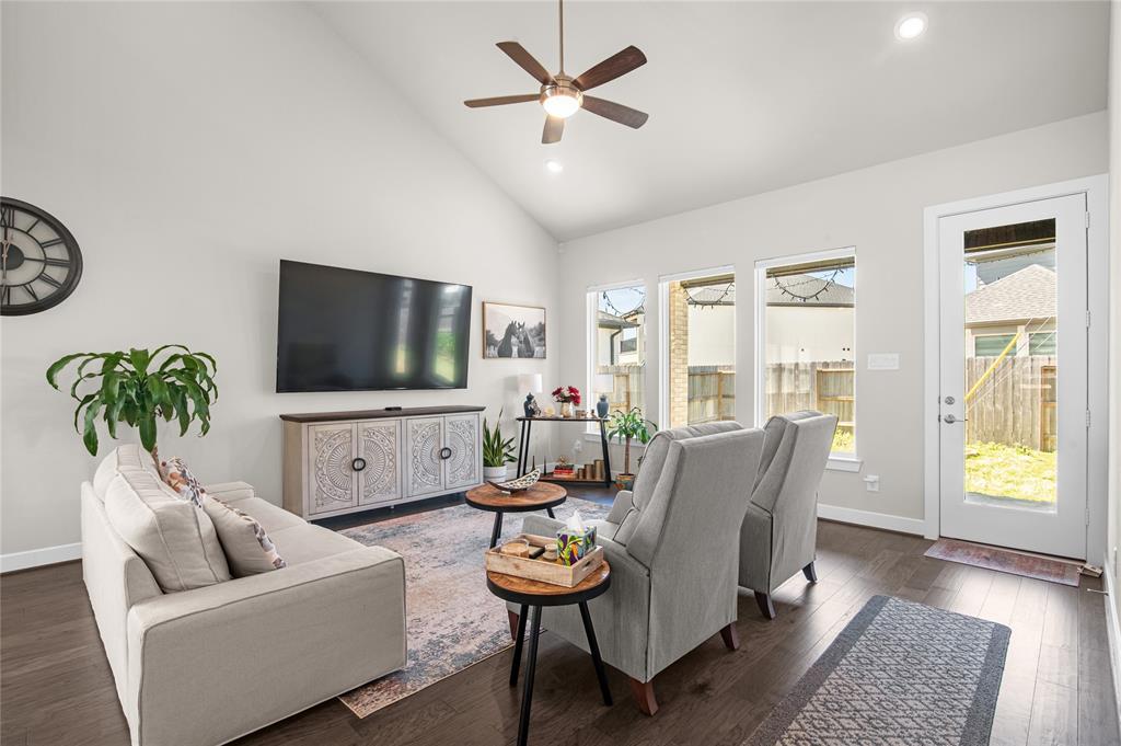 9211 Fenton Oaks Drive, Cypress, Texas image 36