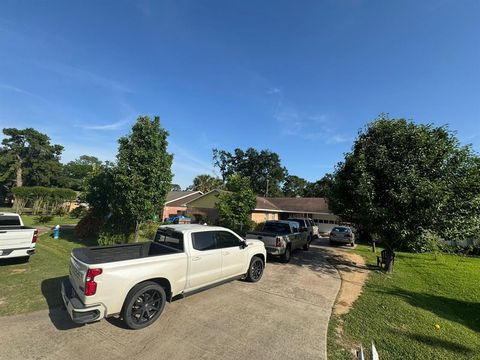 10039 Timberoak Drive Houston TX 77080
