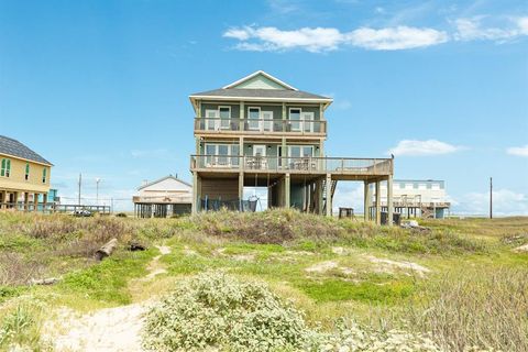 A home in Surfside Beach