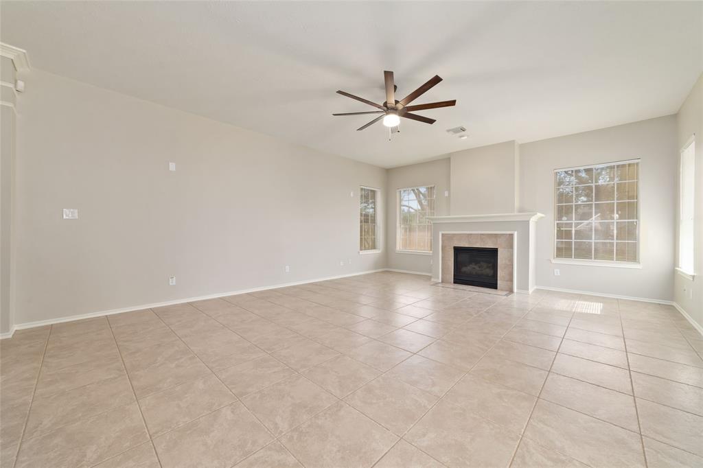 2513 Briarglen Drive, Pearland, Texas image 14