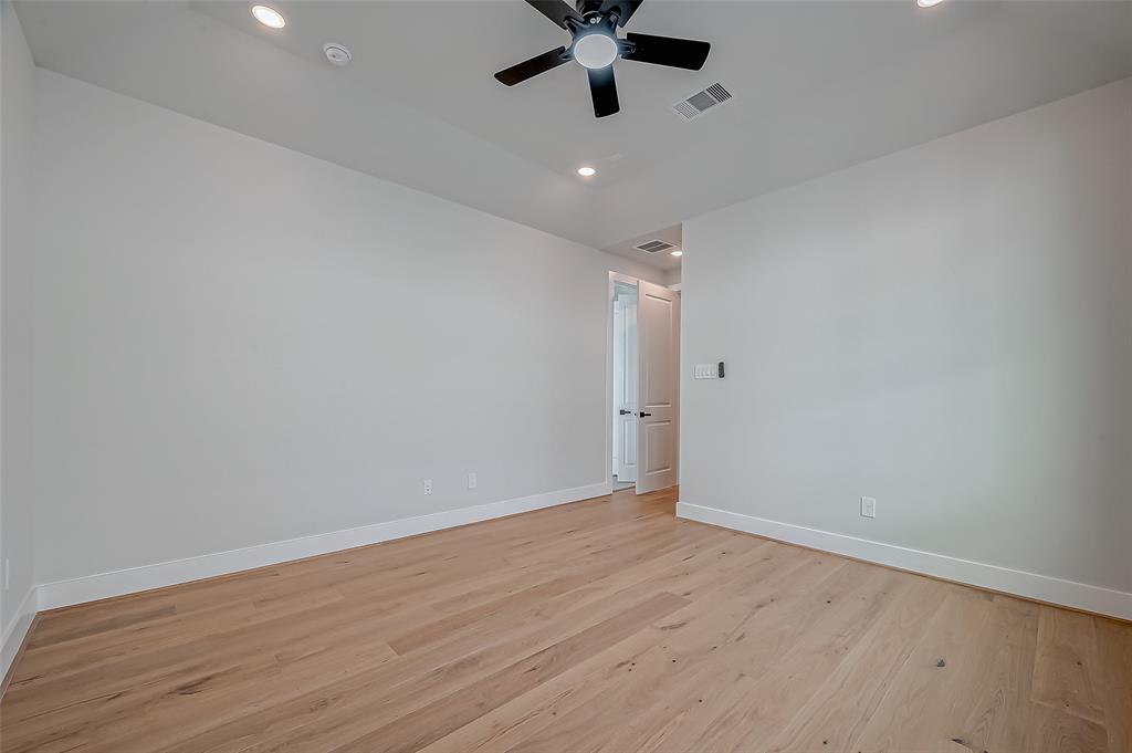 1222 W 24th Street #E, Houston, Texas image 22