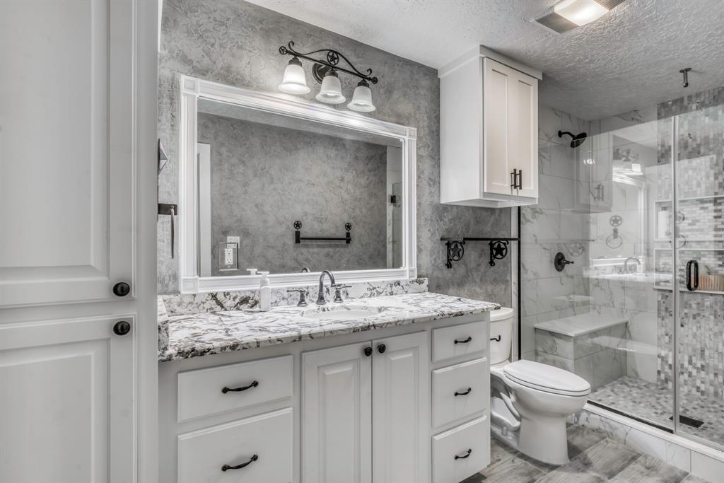 2266 Dutton Lane, Madisonville, Texas image 16