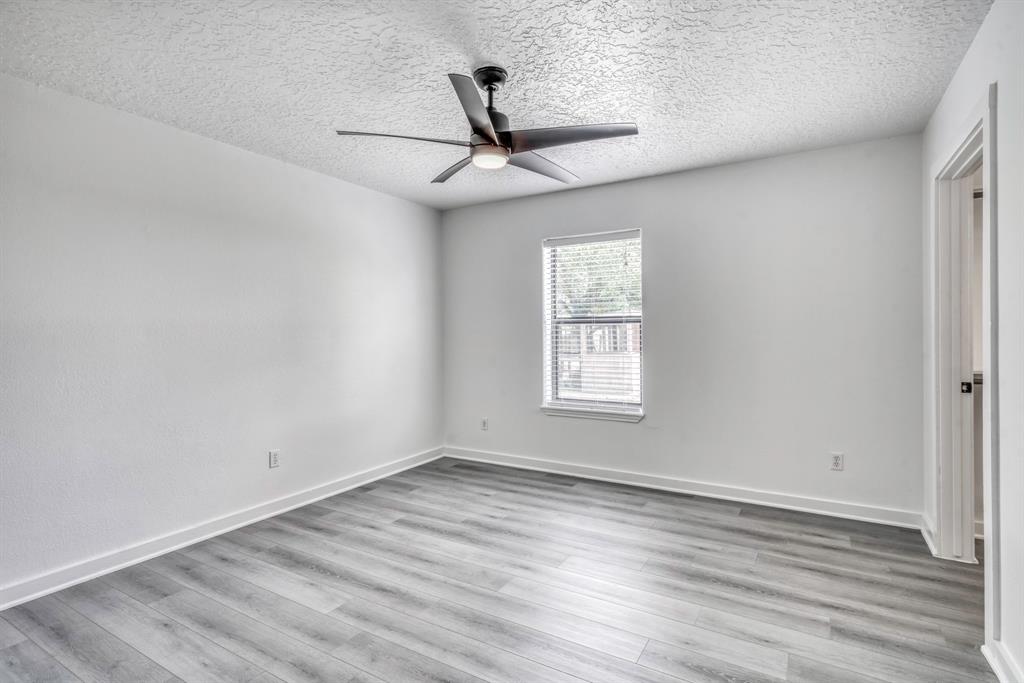 2266 Dutton Lane, Madisonville, Texas image 22