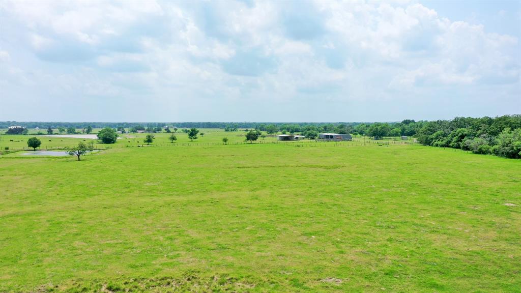 2266 Dutton Lane, Madisonville, Texas image 35
