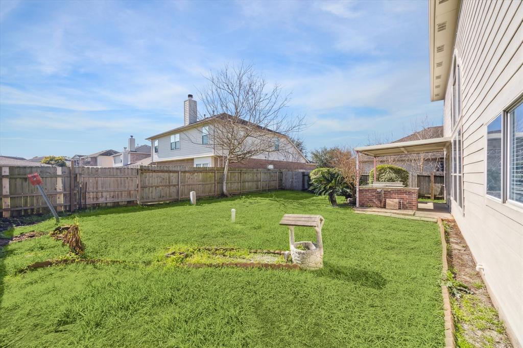 4806 Chase Stone Drive, Bacliff, Texas image 30