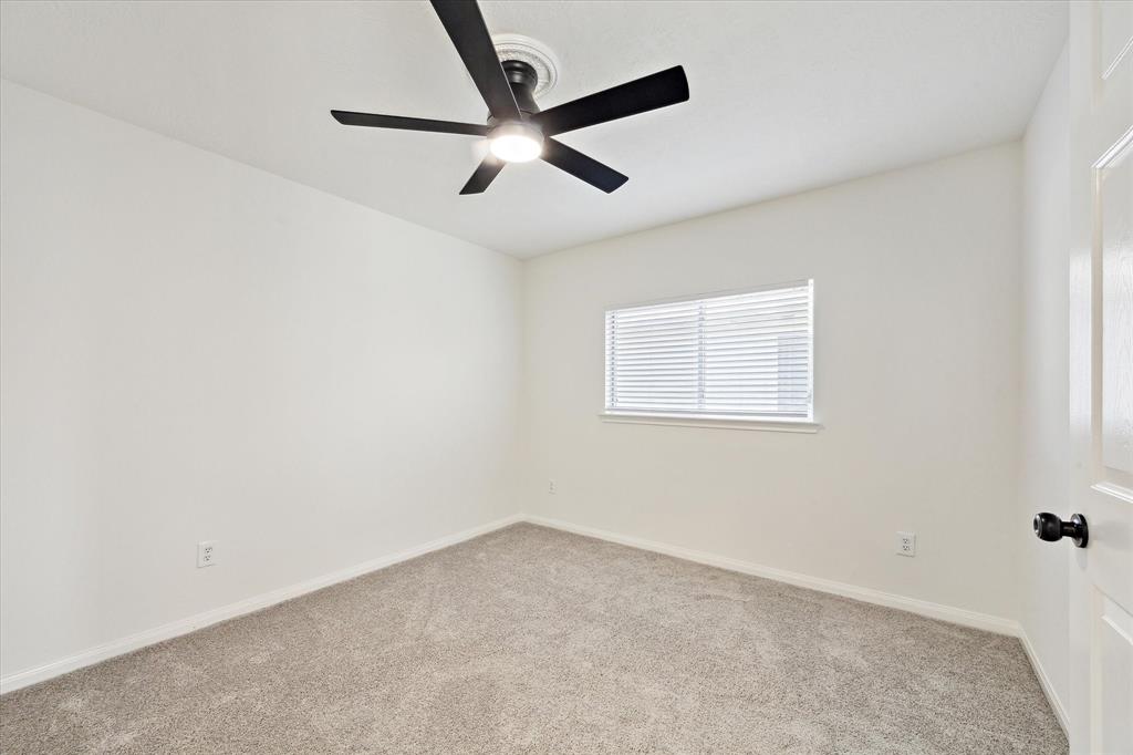 4806 Chase Stone Drive, Bacliff, Texas image 25