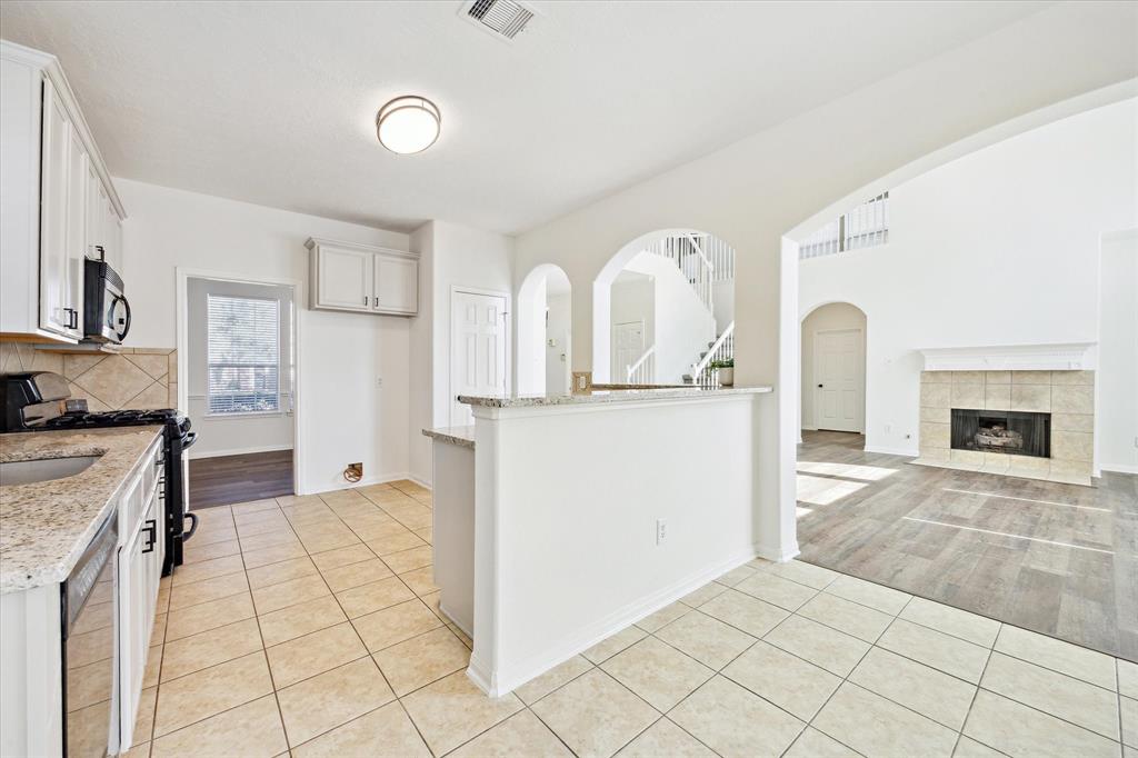 4806 Chase Stone Drive, Bacliff, Texas image 12