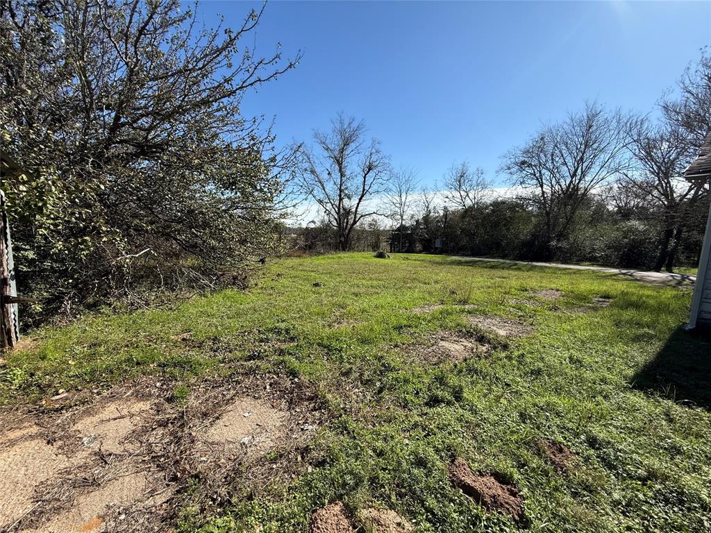 1155 2nd Street, Hempstead, Texas image 11