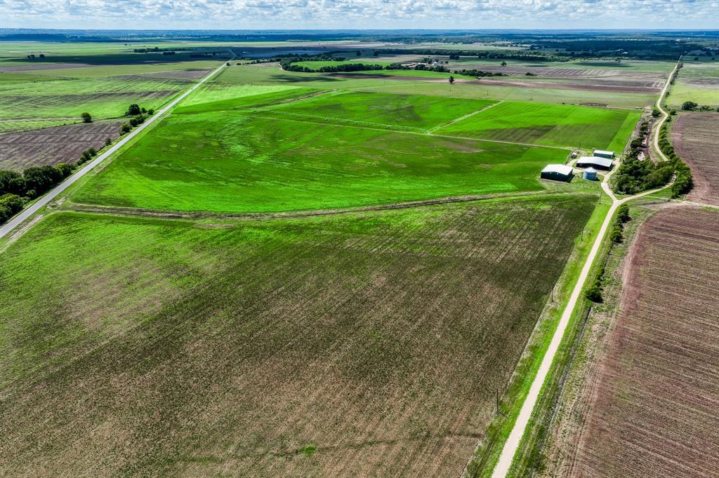 12146 County Road 276, Snook, Texas image 3