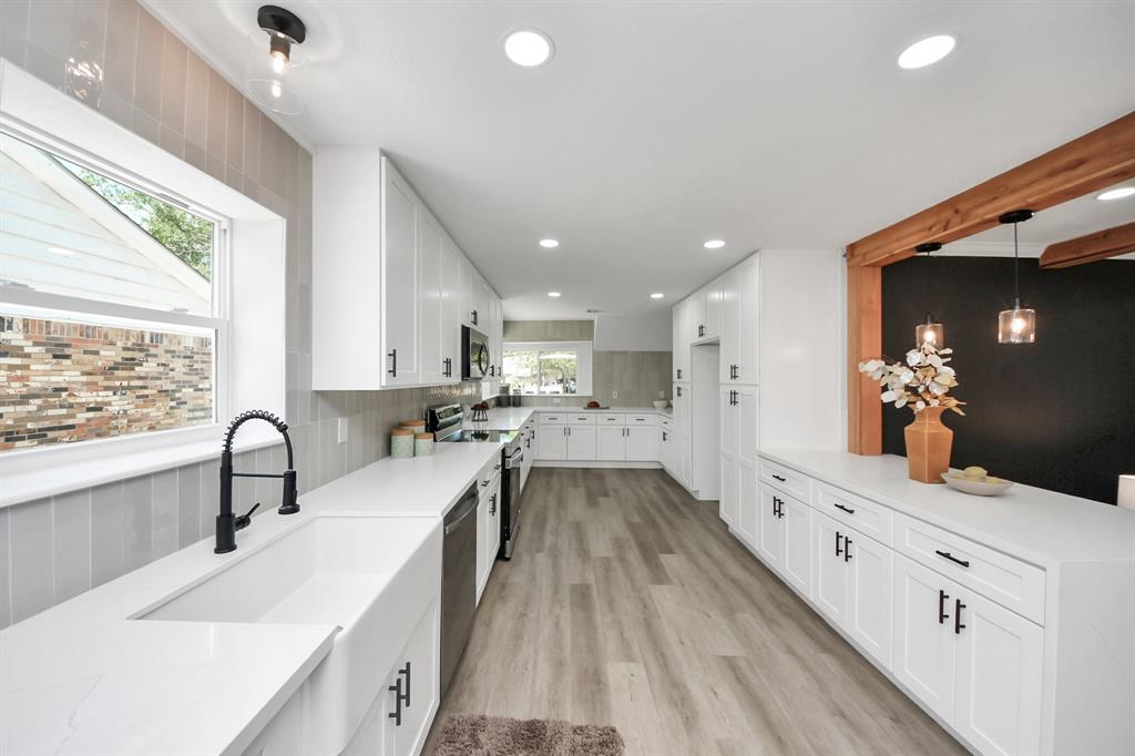702 Cedar Lane