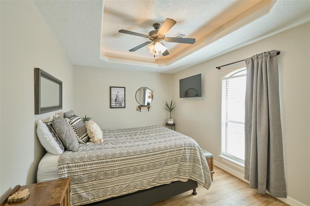 5102 Sleepy Point, Willis, Texas image 38