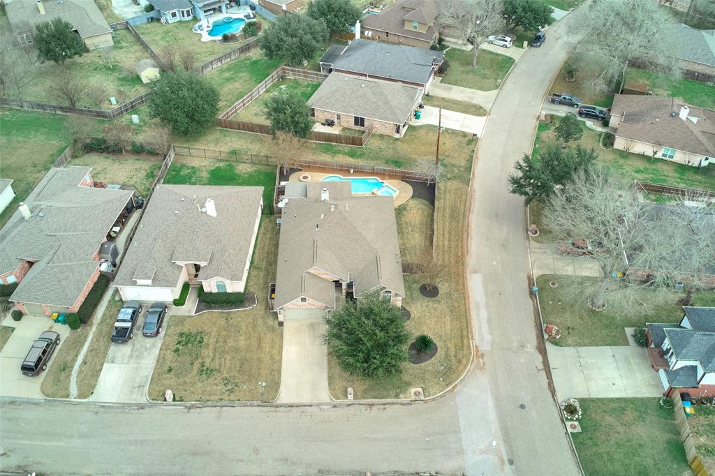 5102 Sleepy Point, Willis, Texas image 48