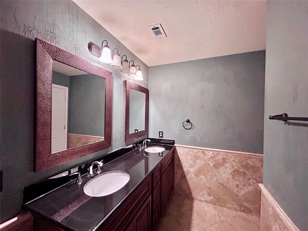 6302 Cannon Knolls, Houston, Texas image 41