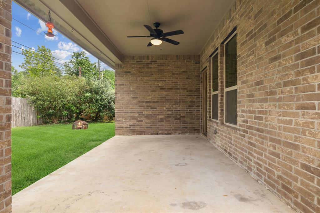 122 Jacobs Meadow Drive, Conroe, Texas image 31