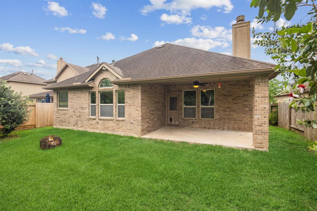 122 Jacobs Meadow Drive, Conroe, Texas image 32